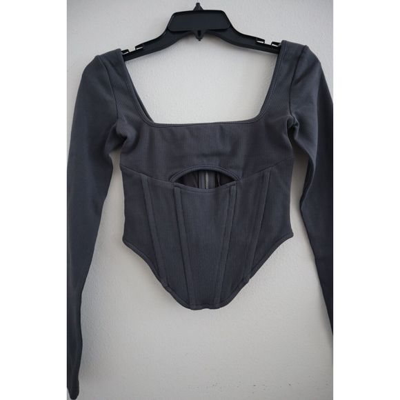 ATOIR AT210133 Women's Sz XS/6 Storm Gray The Alpha Full Zip Crop Top $118 - Picture 5 of 8